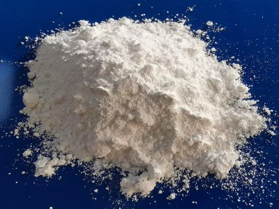 醫(yī)藥級沸石粉和普通沸石粉有什么區(qū)別??？它的價(jià)格是不是很貴啊？